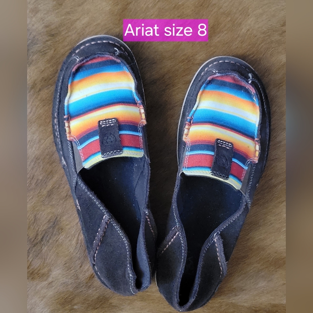 Ariat cruisers driving moc